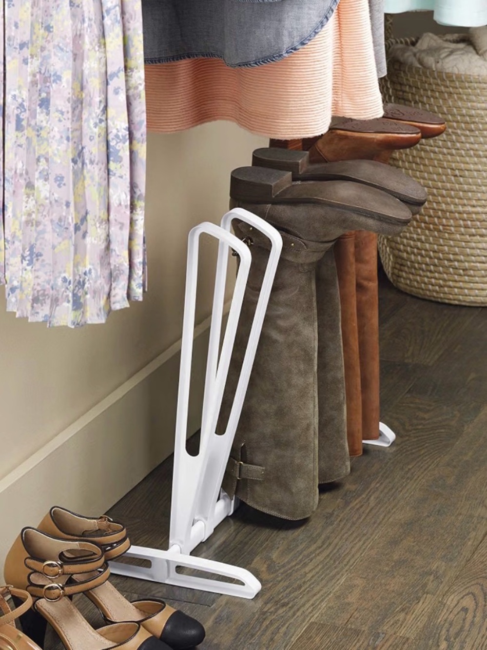 Adjustable Organizer Rack for boots - Picture 4 of 6